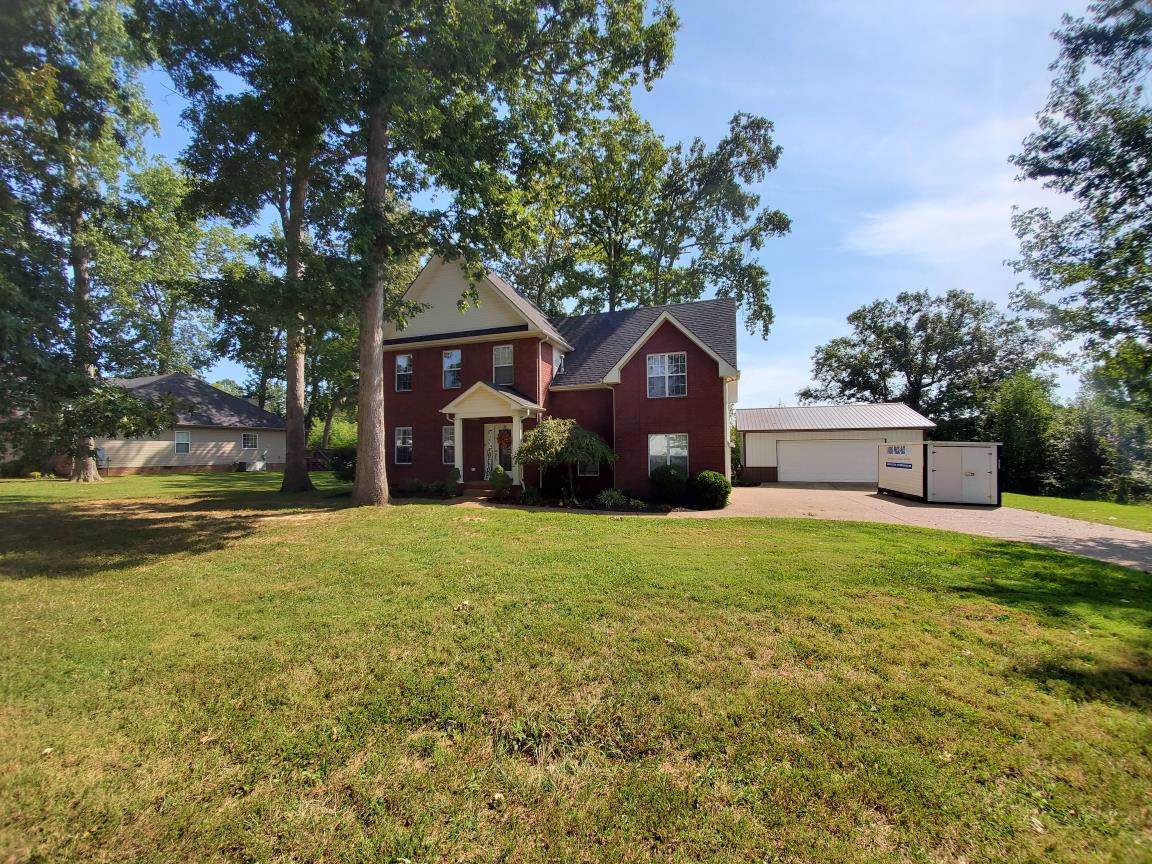 201 Evergreen Street - Photo 1