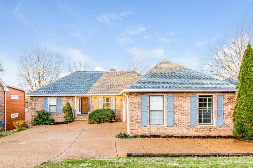 7121 Poplar Creek Trce - Photo 1