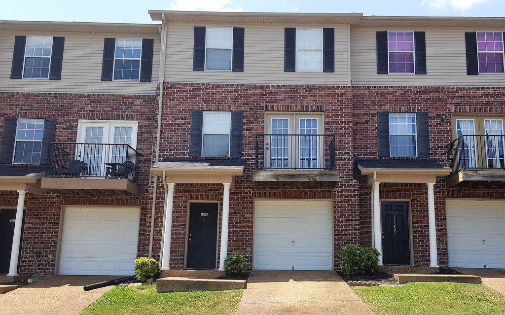 7205 Rye Ct - Photo 1