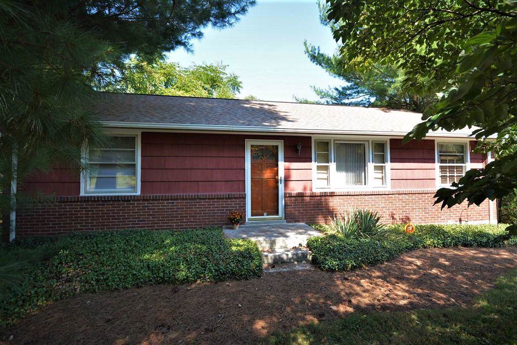 2922 Lyncrest Dr - Photo 1
