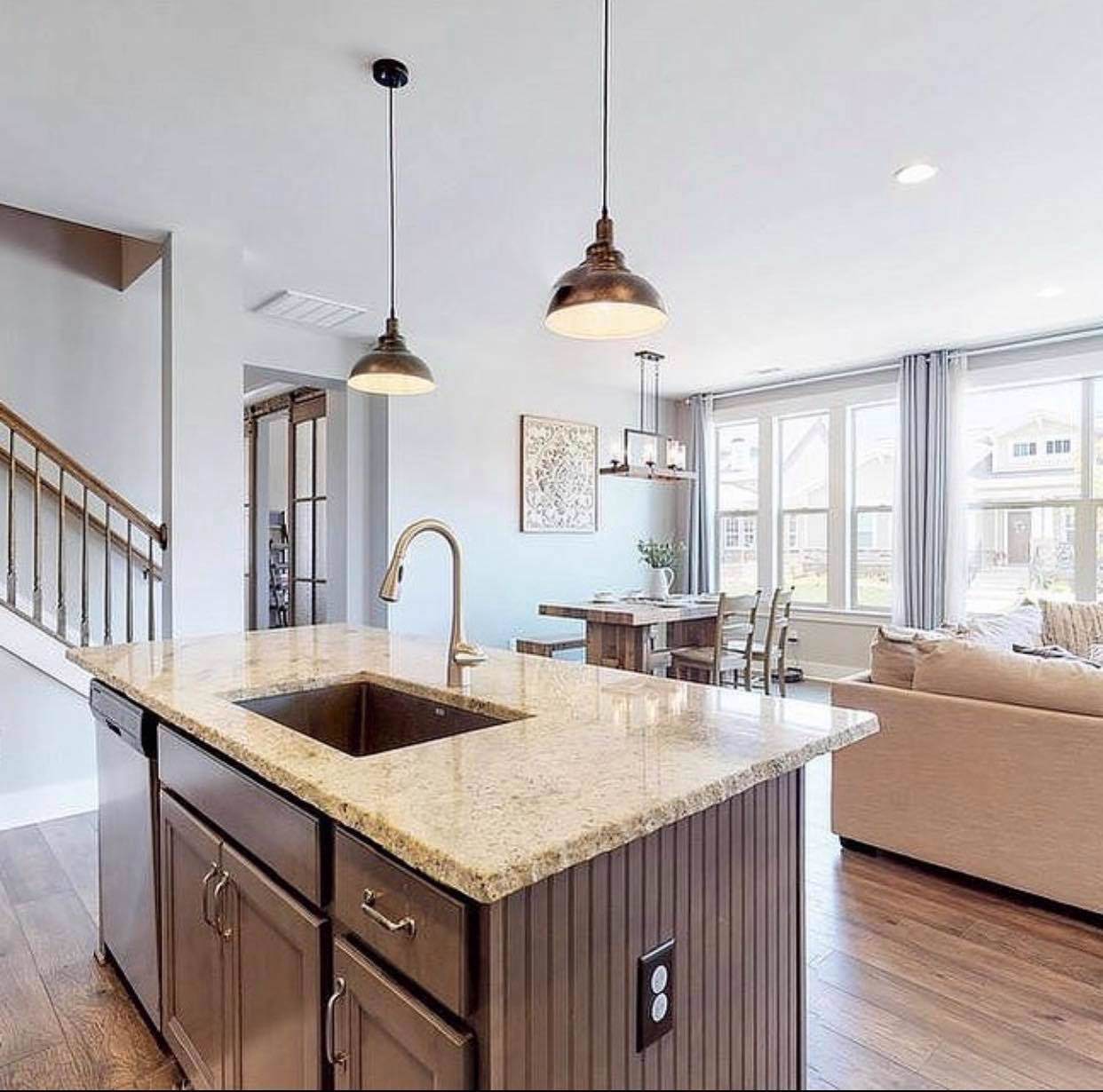 120 Nighthawk Rd - Photo 1