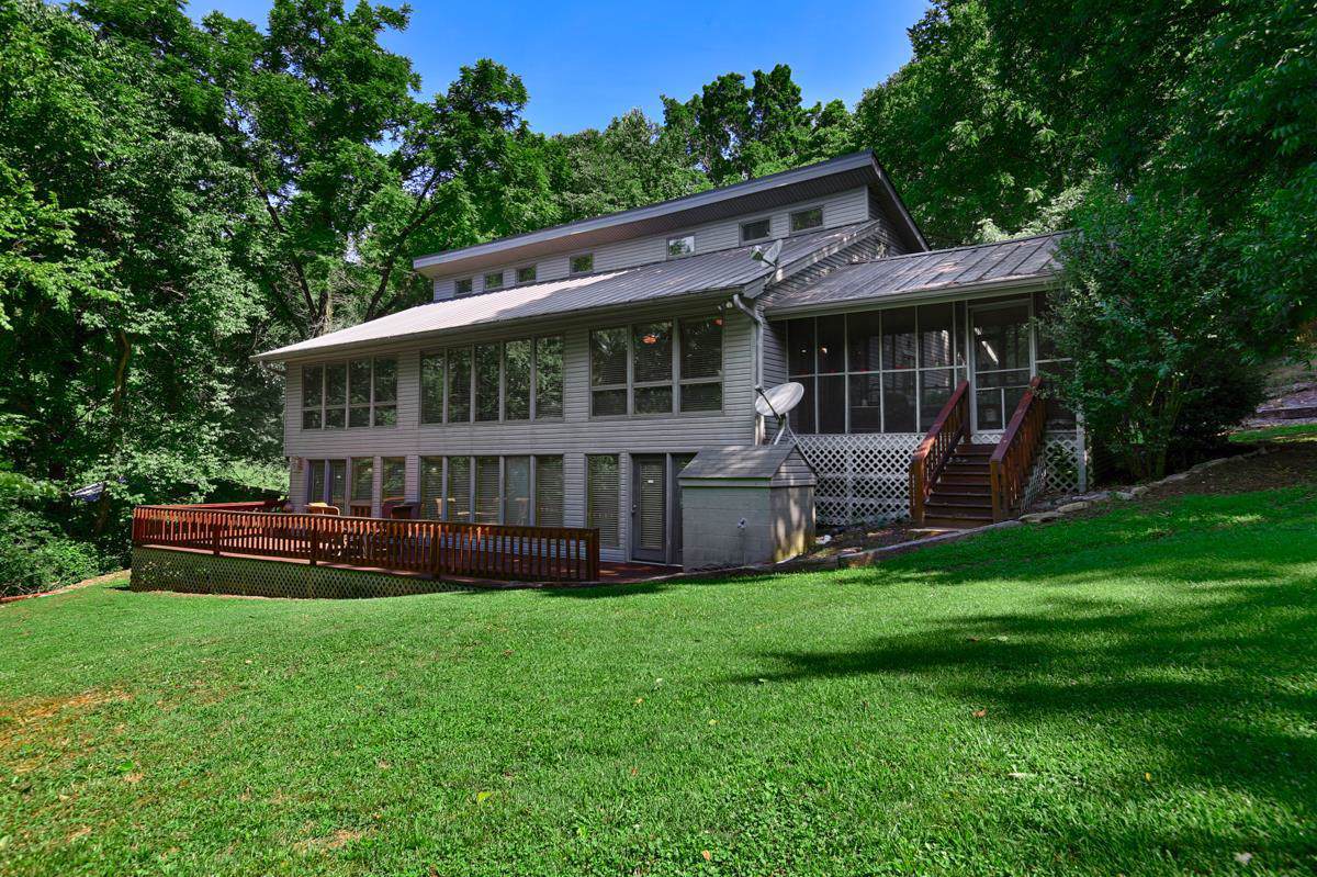 476 Hidden Hollow Rd - Photo 1