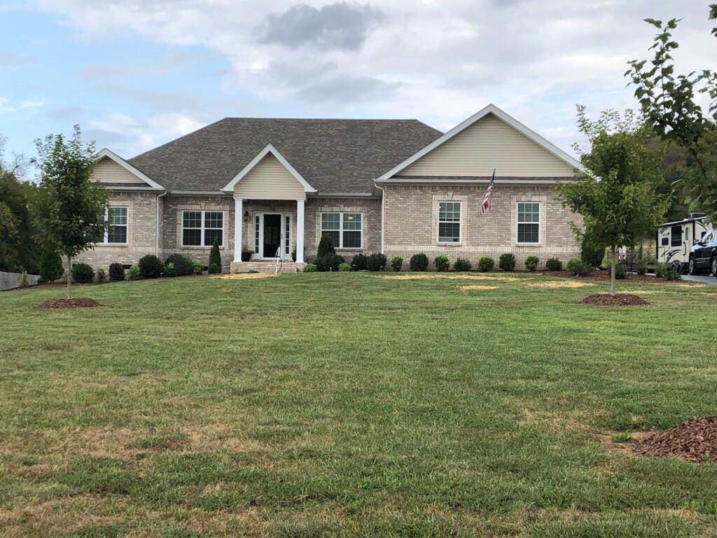 1614 Olga Dr - Photo 1