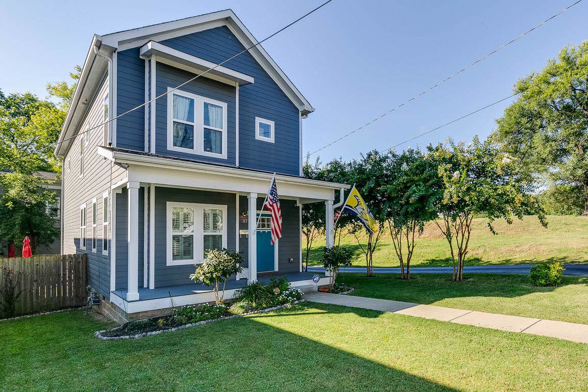 707 Buchanan St - Photo 1