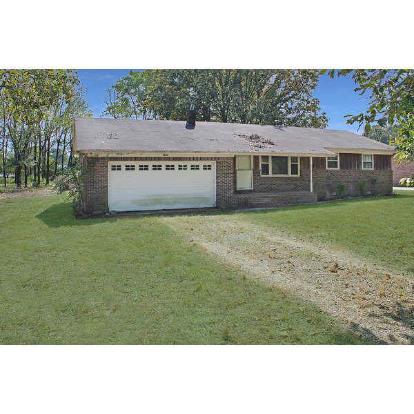 111 Redbud Cir - Photo 1