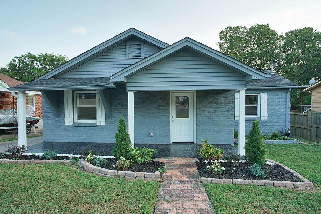 111 Joyner Ave - Photo 1