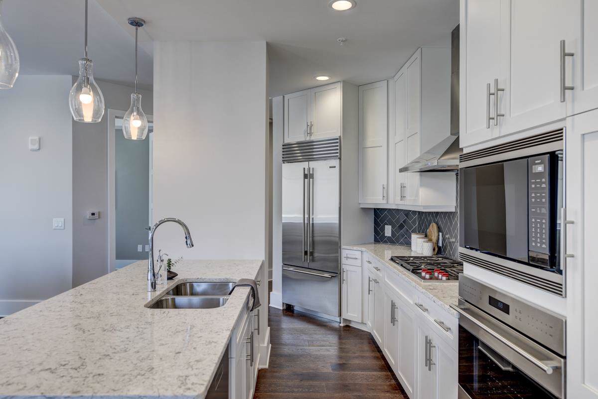 20 Rutledge St #409 - Photo 1