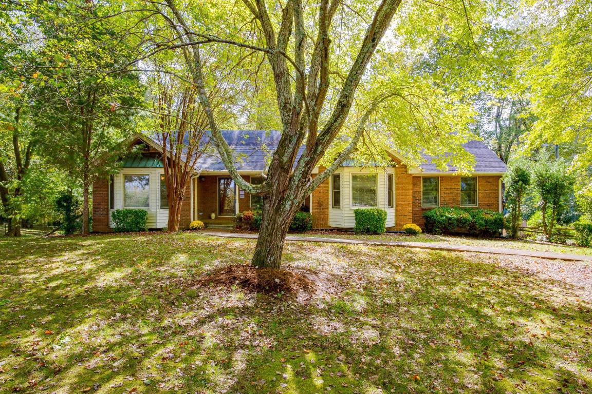 8465 Coopertown Rd - Photo 1