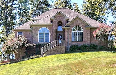 1028 Laurel Hills Dr - Photo 1