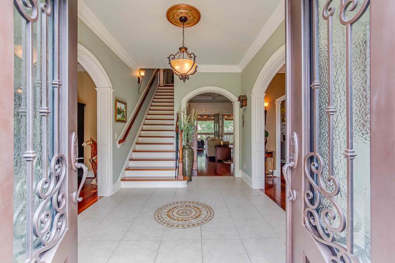 900 Plantation Way - Photo 1