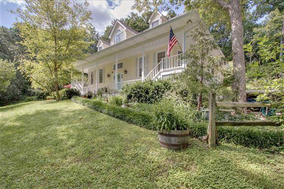 307 Pond Dr - Photo 1