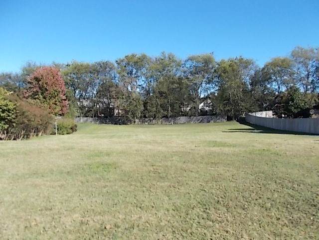 1109 Willow Lake Dr - Photo 1