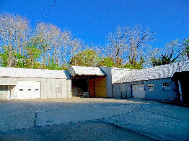 202 Mayberry St - Photo 1