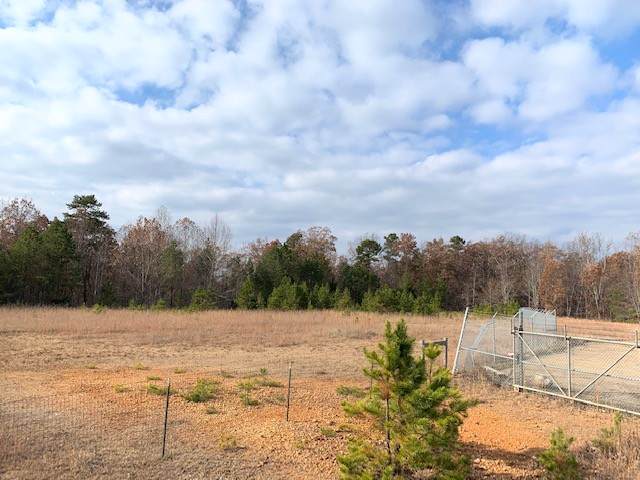 231 Industrial Dr - Photo 1