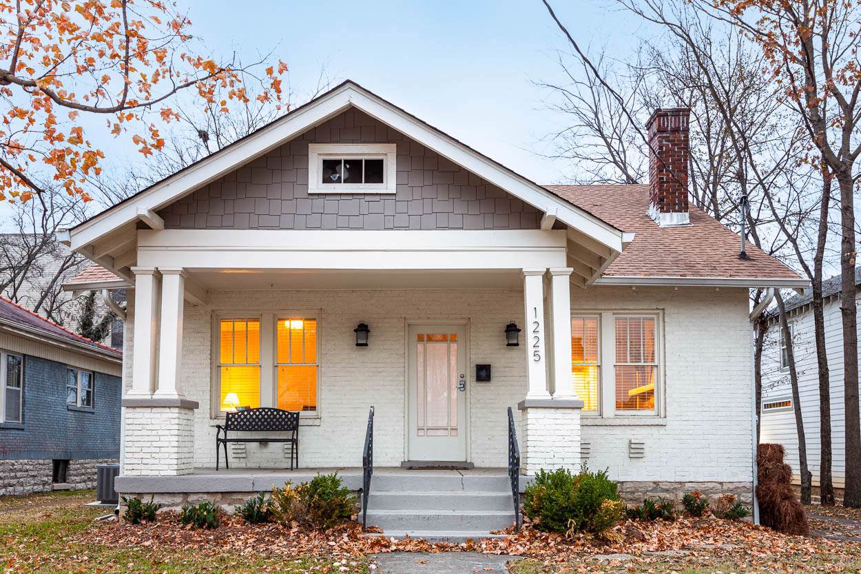 1225 Villa Pl - Photo 1