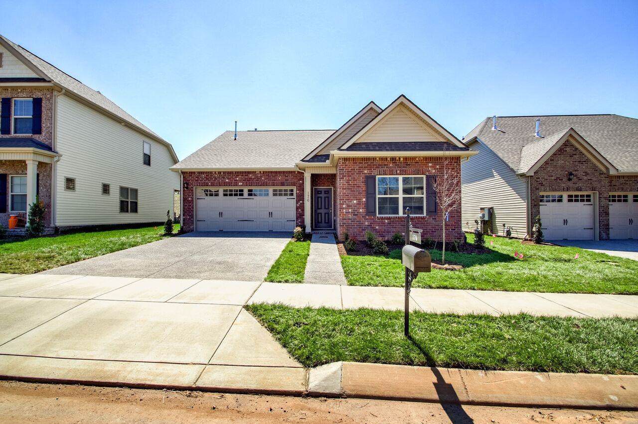 134 Auxley Court, Lot 28 - Photo 1