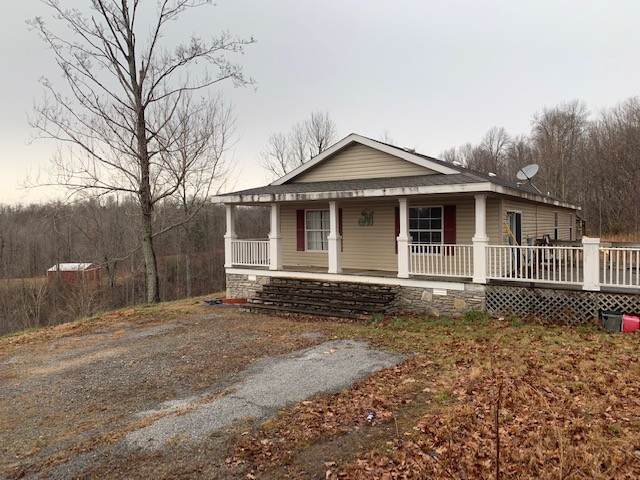 8285 Phillips Hollow Rd - Photo 1