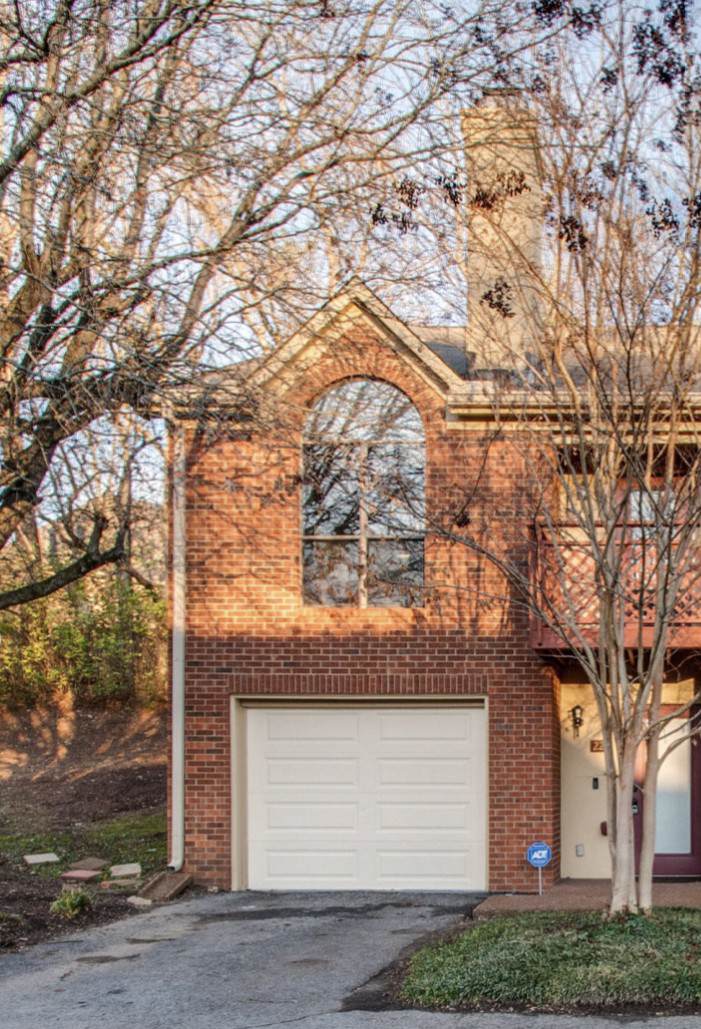 222 Riverstone Ct - Photo 1