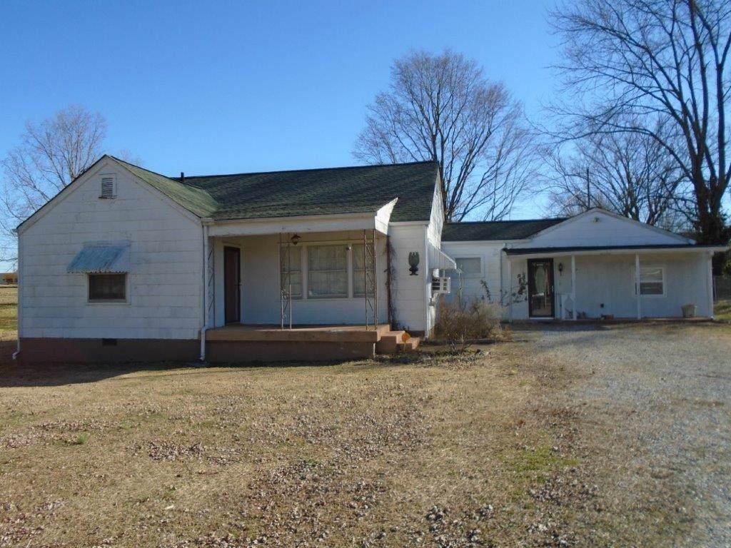 108 Rudolph St - Photo 1