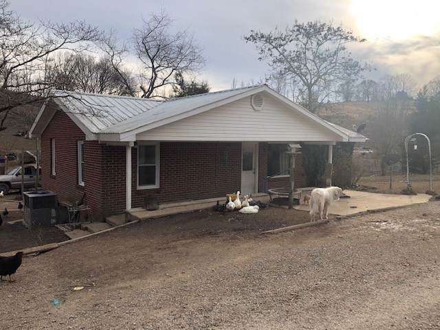 1176 Creecy Cut - Photo 1