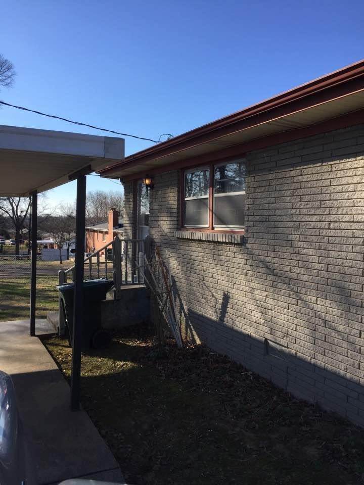 805 Tulip Cr - Photo 1