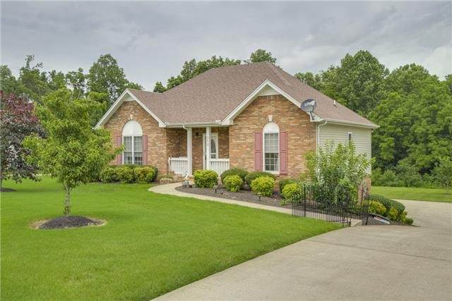 310 Glenda Ct - Photo 1
