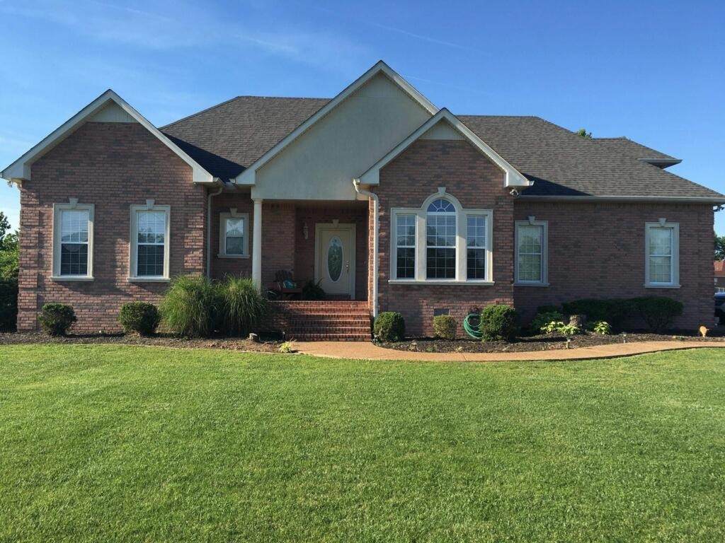 313 Lyon Dr - Photo 1