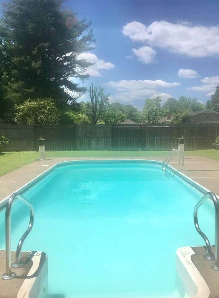 1711 Haynes Dr - Photo 1