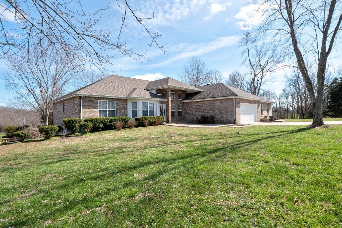 2828 Driver Rd - Photo 1
