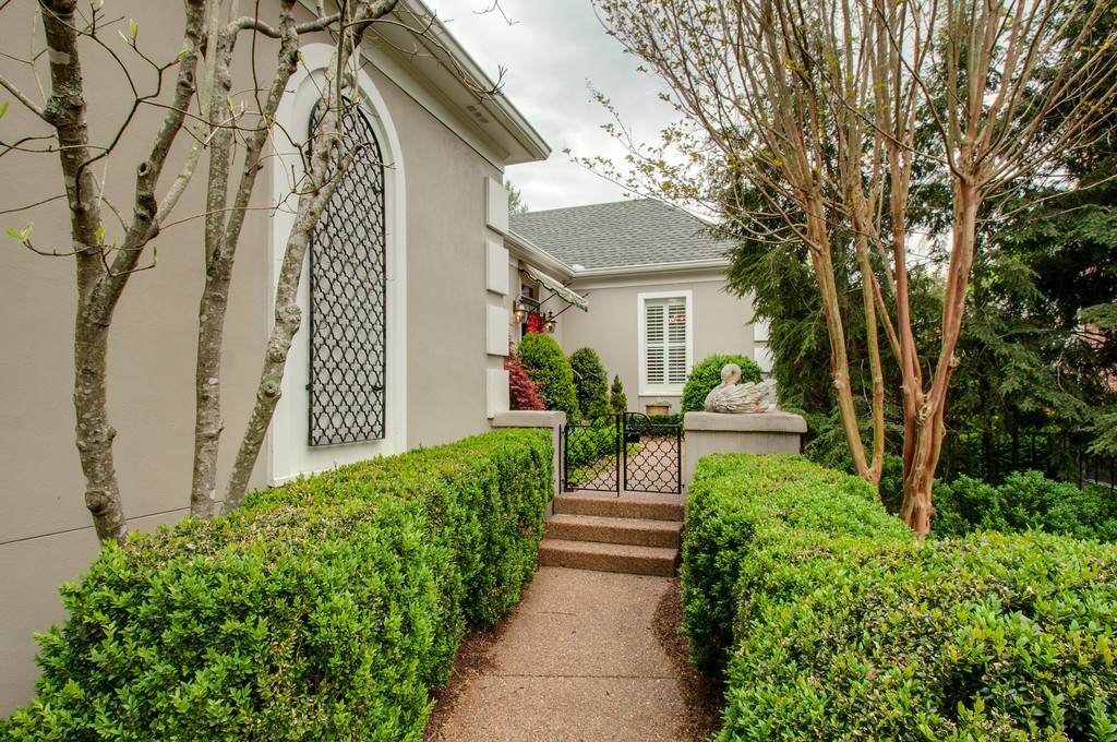 22 Washington Park - Photo 1