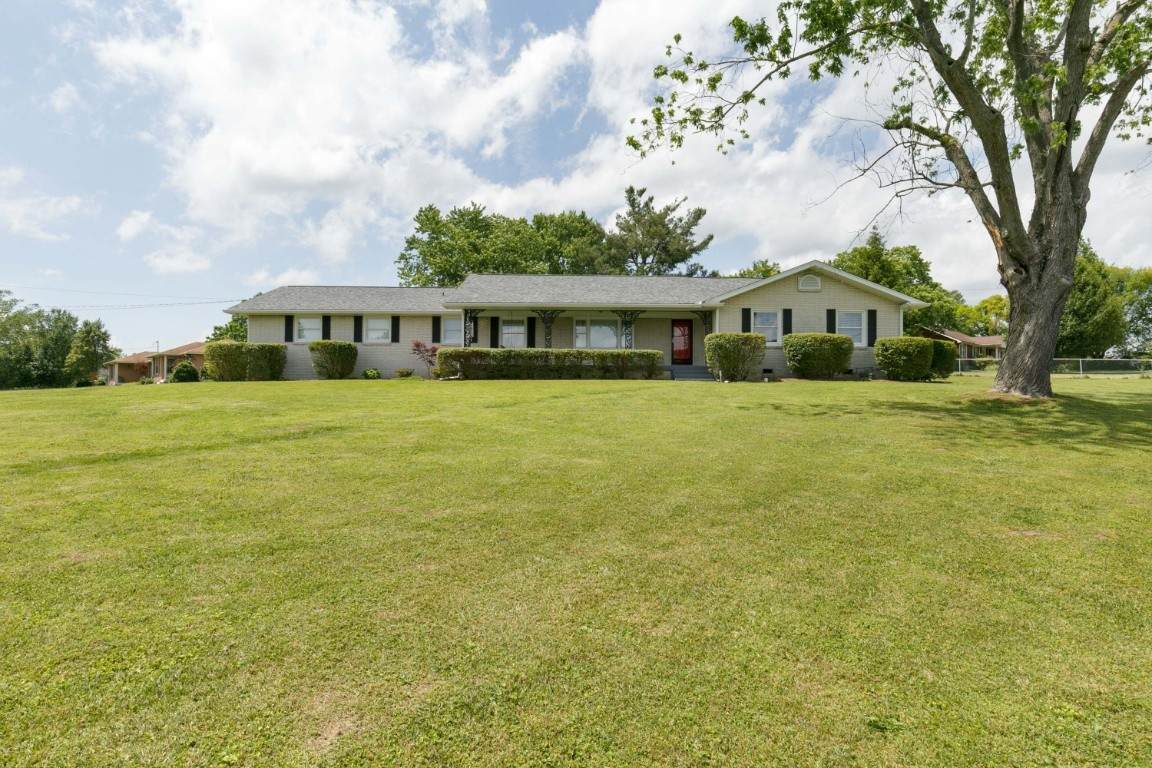 1180 Dalemere Dr. - Photo 1