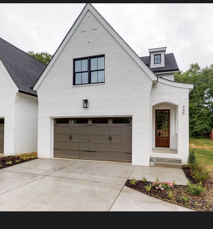 945 Woodmont Blvd - Photo 1