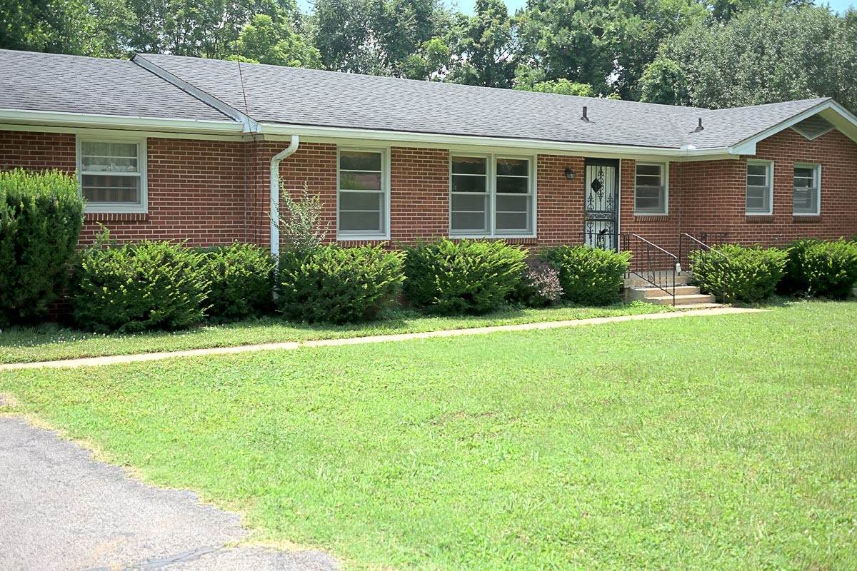 1422 Sherrill Blvd - Photo 1