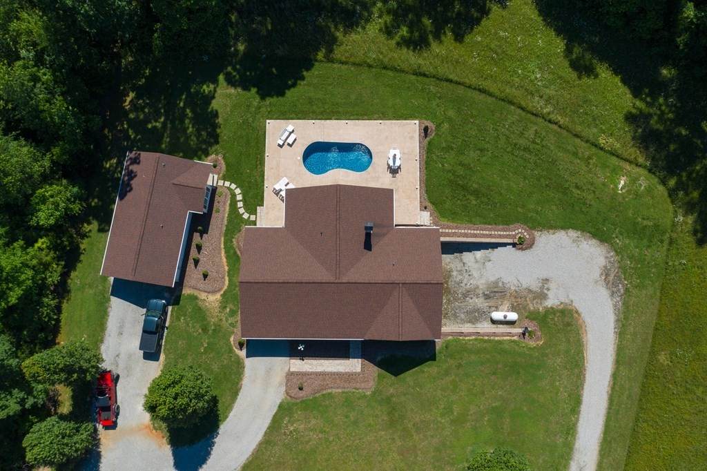 2116 Windle Community Rd - Photo 1