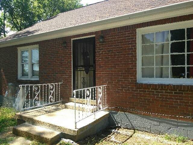 3319 John Mallette Dr - Photo 1