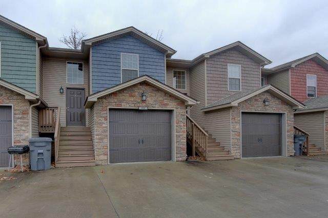 1722 Thistlewood Drive #C - Photo 1