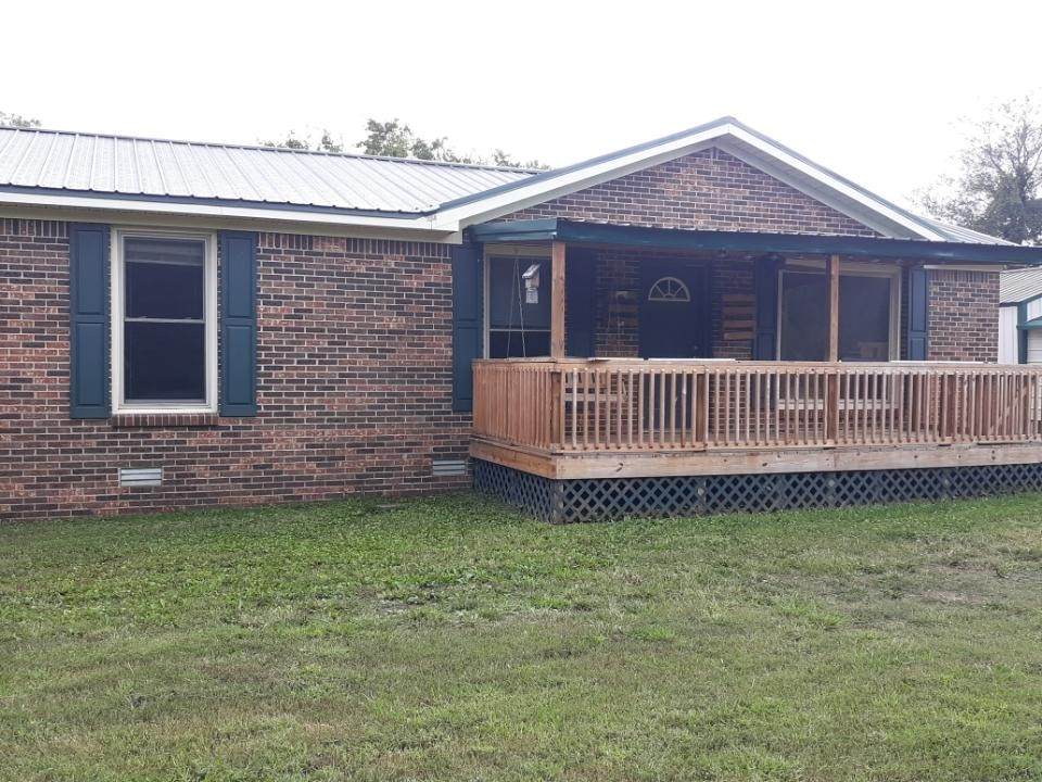4725 Randlin Dr - Photo 1