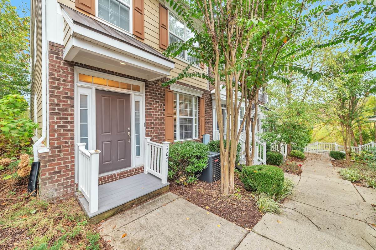 507 Saint Jules Ln - Photo 1