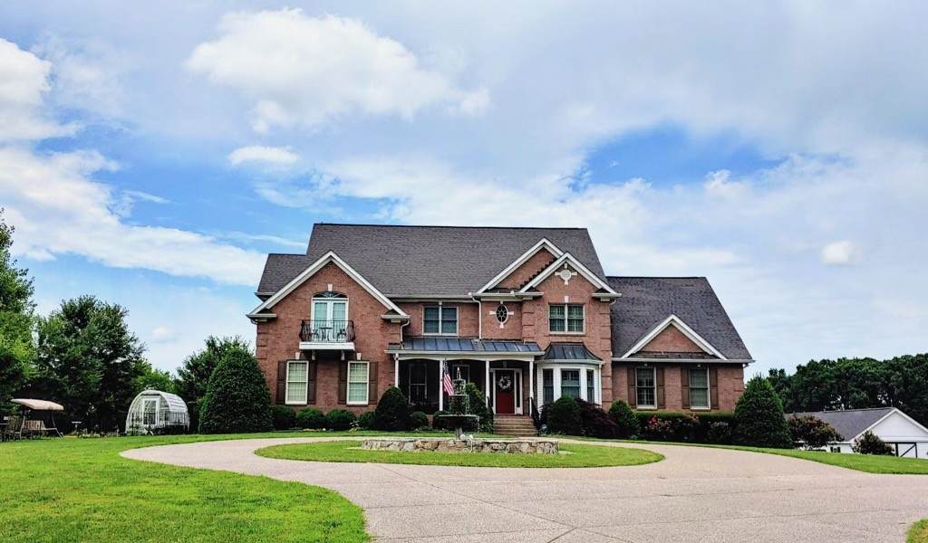7660 Barnhill Rd - Photo 1