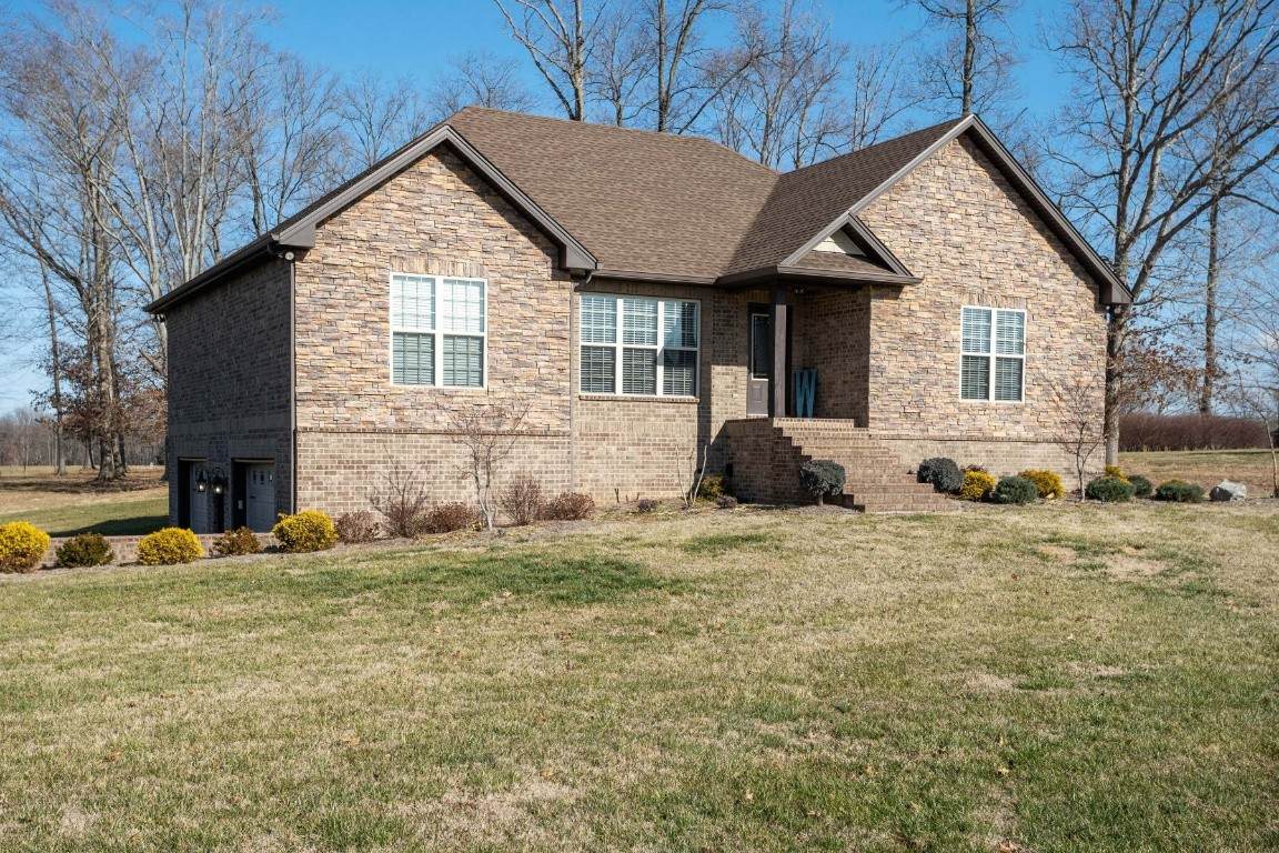 189 Kyson Cir - Photo 1