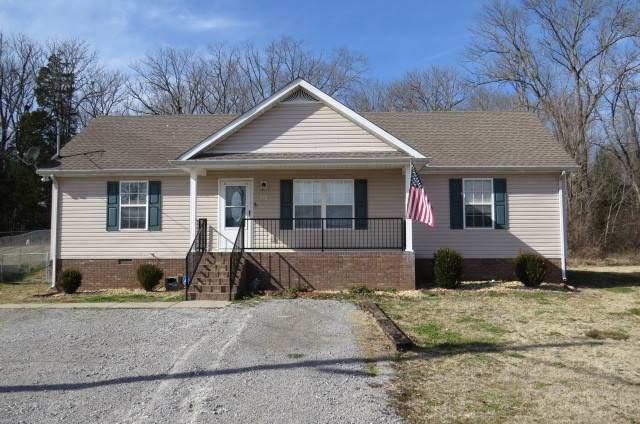 970 Sumerset Cir - Photo 1