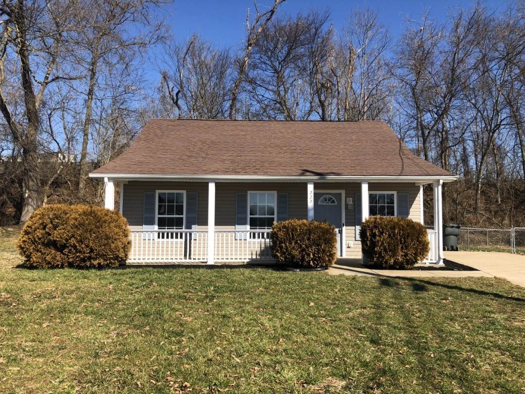 222 Faulkner Ct - Photo 1