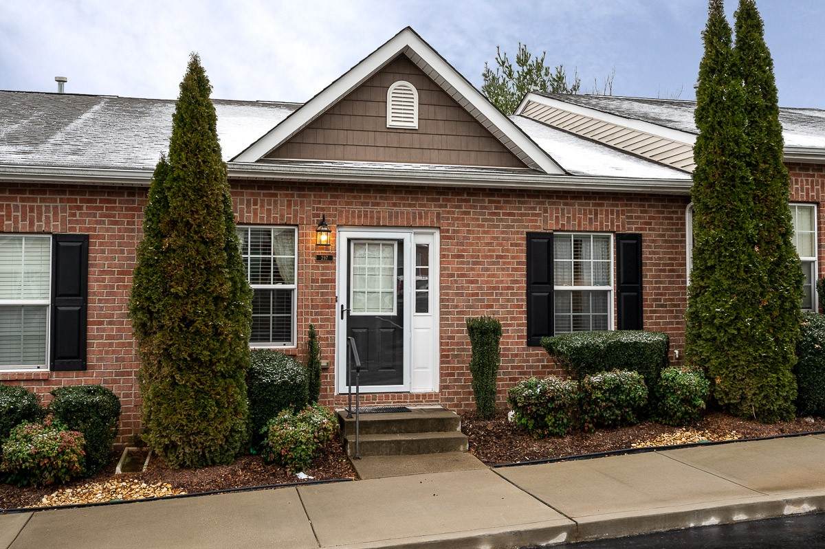 1101 Downs Blvd - Photo 1