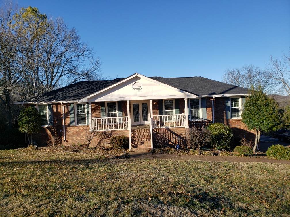 325 Isaac Dr - Photo 1
