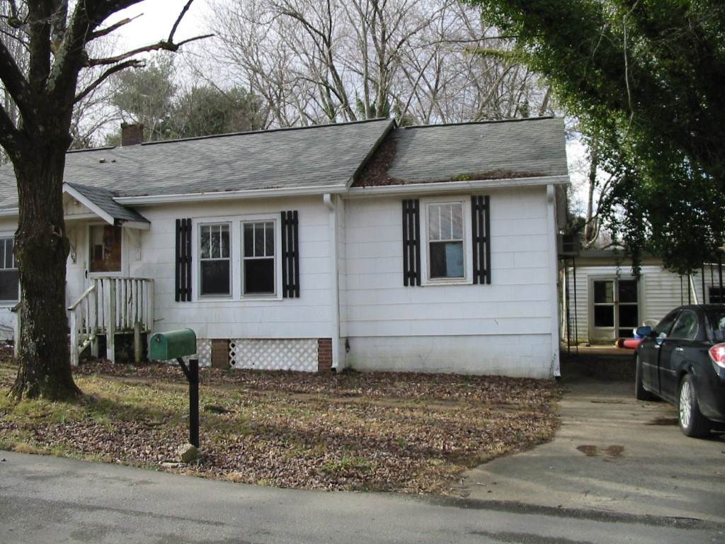 104 Morningside Dr - Photo 1