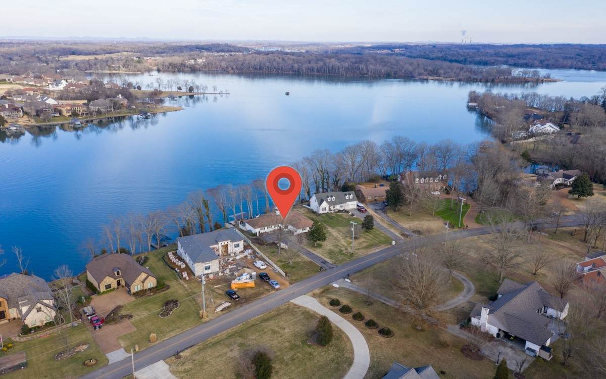1467 Dickerson Bay Dr - Photo 1