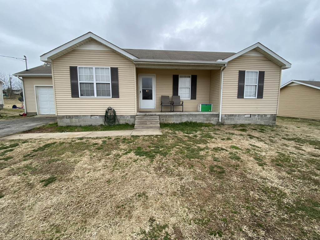 173 Modena Cir - Photo 1