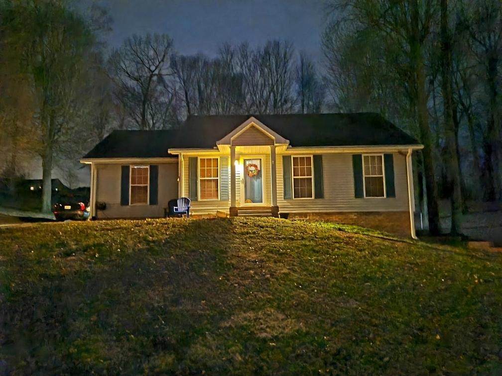 1013 Heatherwood Rd - Photo 1