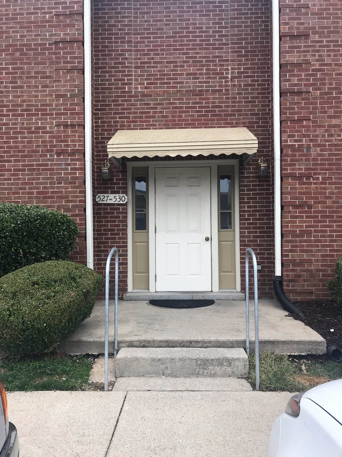 530 Chandler Pl - Photo 1