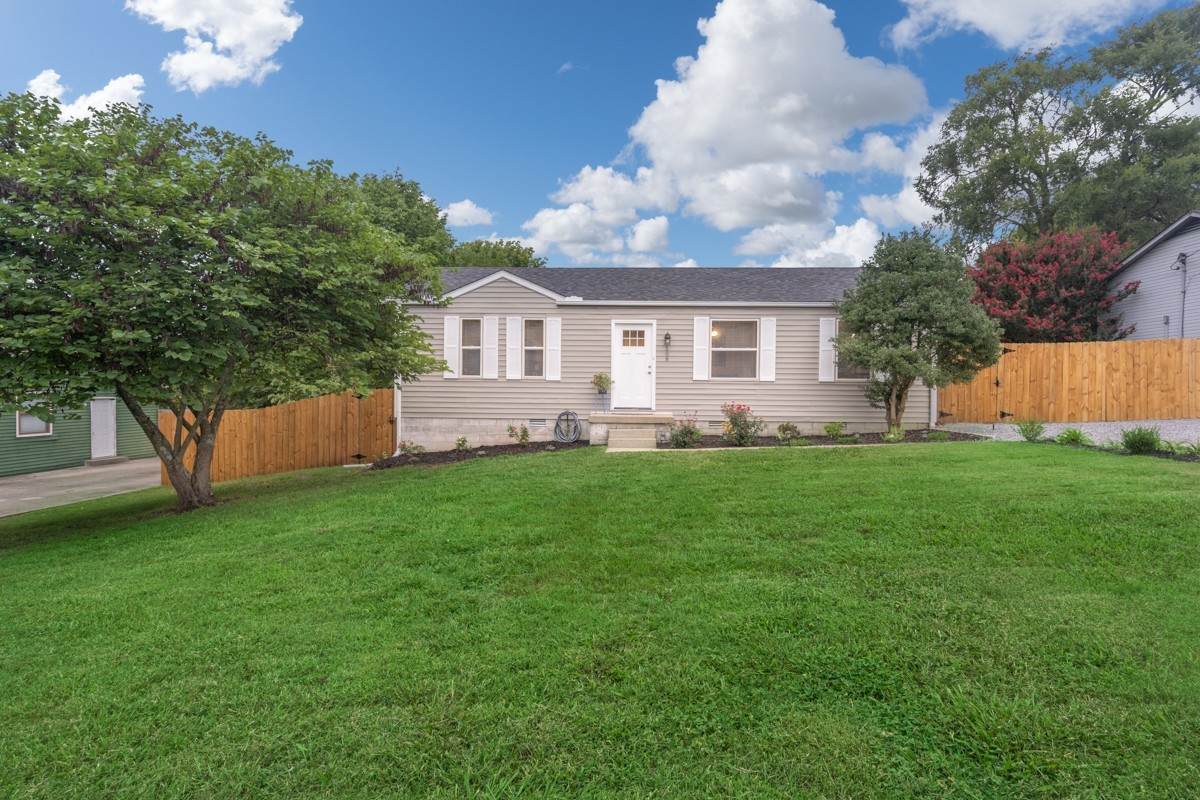 108 Cedar Ridge Dr - Photo 1